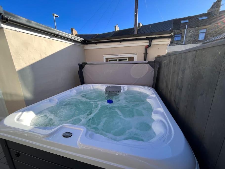 Villa Amazing Sea Views And Hot Tub à Amble Extérieur photo